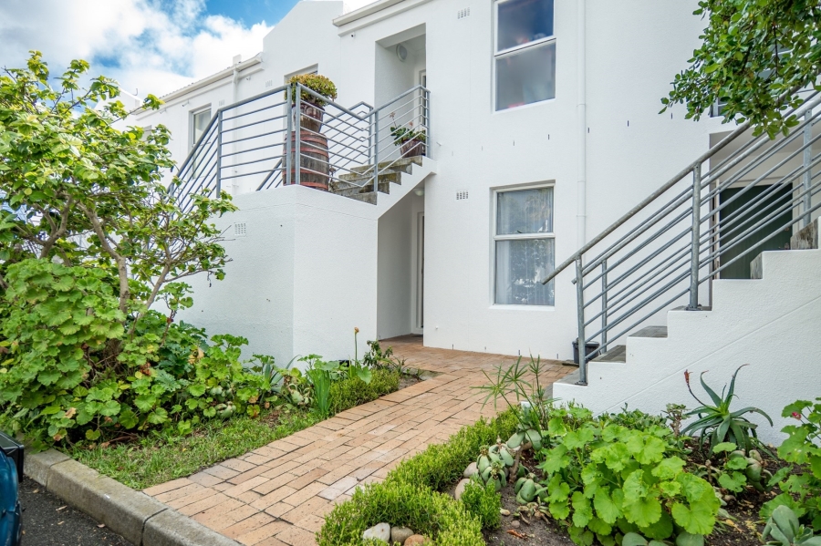 2 Bedroom Property for Sale in Marina Da Gama Western Cape